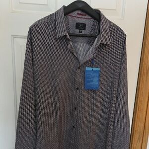 Urban Outfitters Black and White Geometric Shirt Excellent Condition With Tags